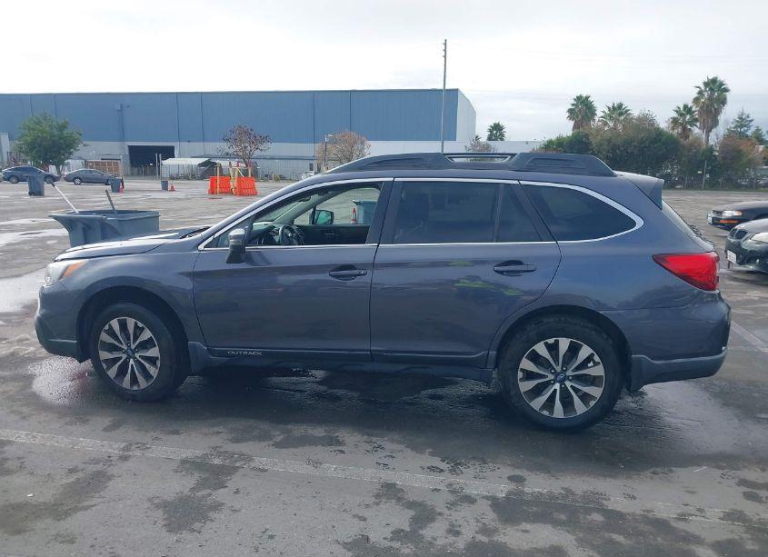 Photo 14 of 2016 Subaru Outback 3.6R LIMITED (VIN 4S4BSENC5G3284877)