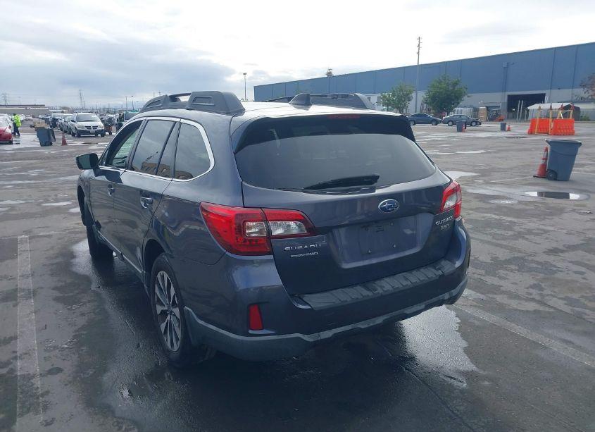 Photo 3 of 2016 Subaru Outback 3.6R LIMITED (VIN 4S4BSENC5G3284877)