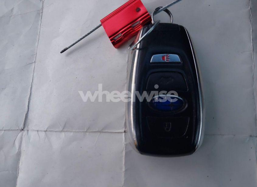 Photo 11 of 2016 Subaru Outback 3.6R LIMITED (VIN 4S4BSENC5G3340316)