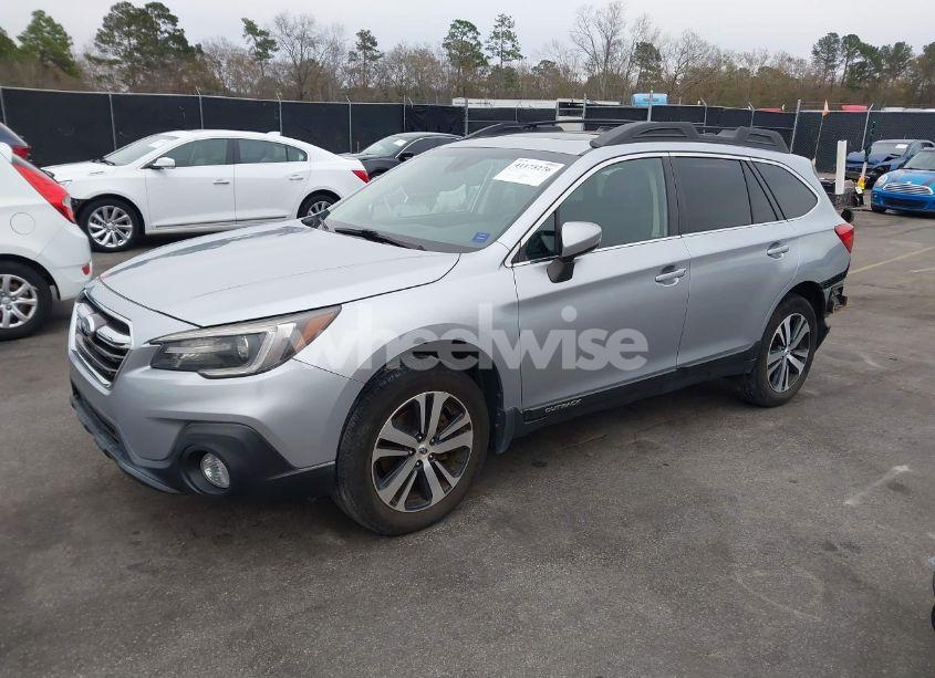 Photo 2 of 2019 Subaru Outback 3.6R LIMITED (VIN 4S4BSENC5K3315585)