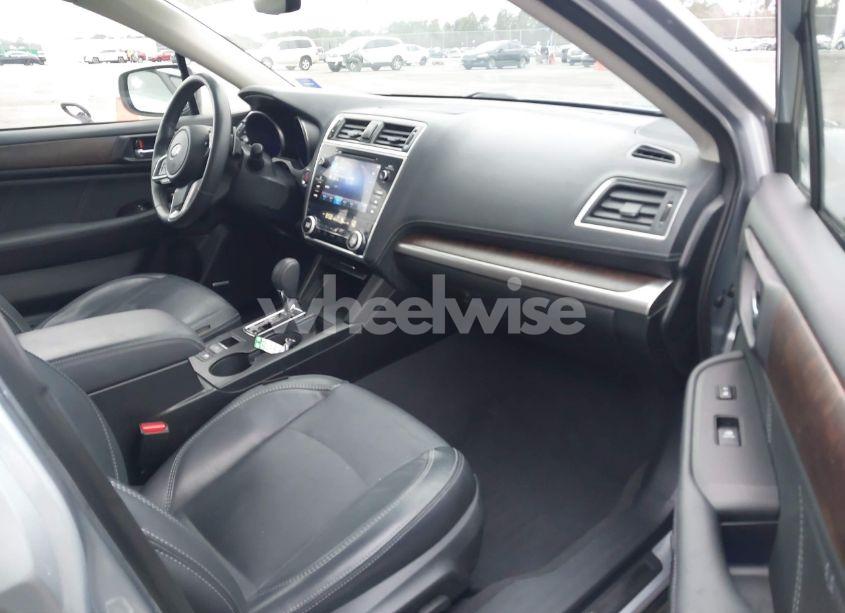 Photo 5 of 2019 Subaru Outback 3.6R LIMITED (VIN 4S4BSENC5K3315585)