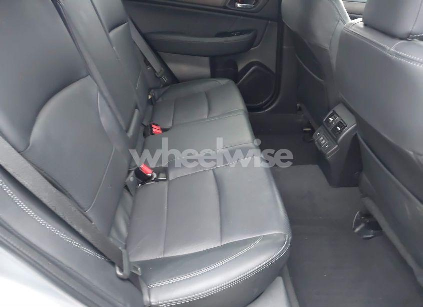 Photo 8 of 2019 Subaru Outback 3.6R LIMITED (VIN 4S4BSENC5K3315585)