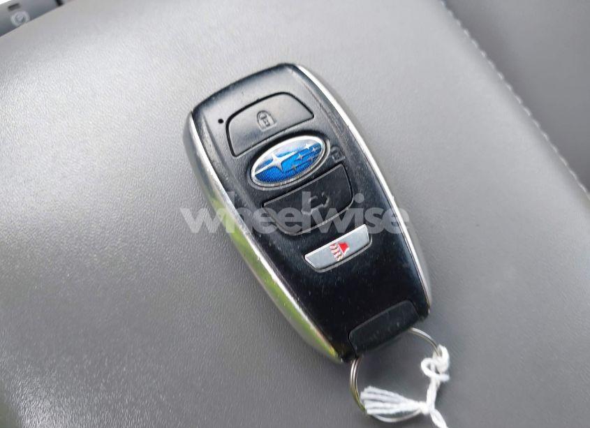 Photo 11 of 2018 Subaru Outback 3.6R LIMITED (VIN 4S4BSENC6J3364535)