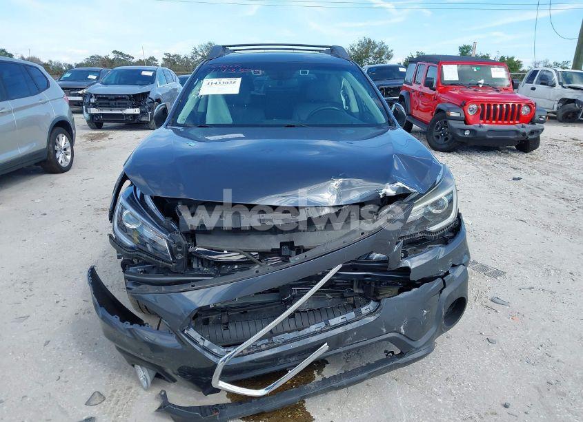 Photo 12 of 2018 Subaru Outback 3.6R LIMITED (VIN 4S4BSENC6J3364535)