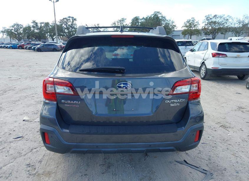 Photo 16 of 2018 Subaru Outback 3.6R LIMITED (VIN 4S4BSENC6J3364535)