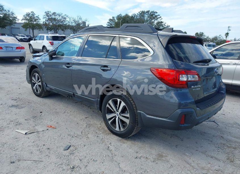 Photo 3 of 2018 Subaru Outback 3.6R LIMITED (VIN 4S4BSENC6J3364535)