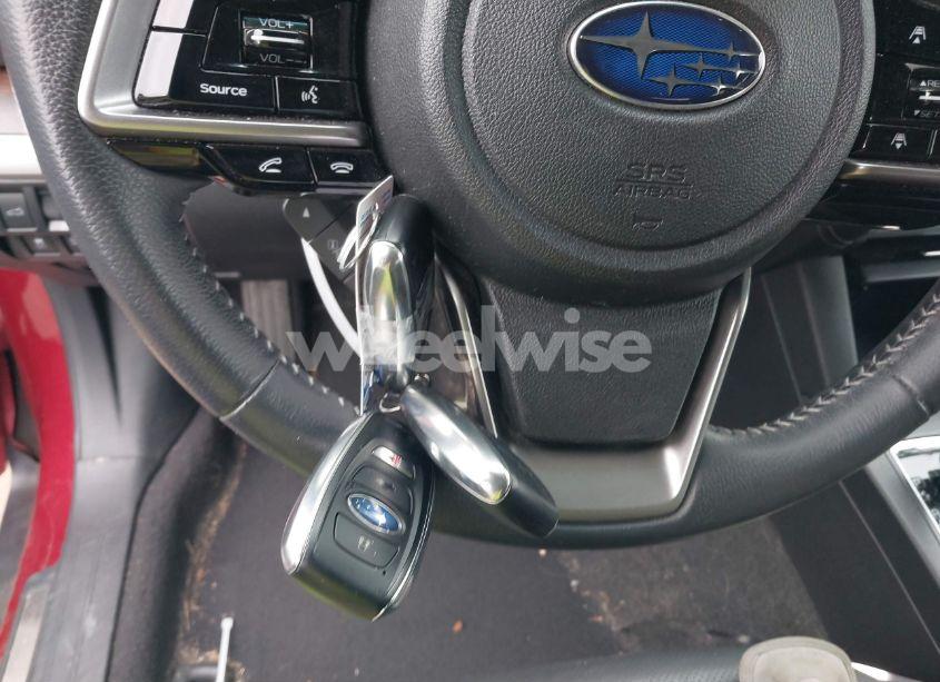 Photo 11 of 2018 Subaru Outback 3.6R LIMITED (VIN 4S4BSENC6J3386079)