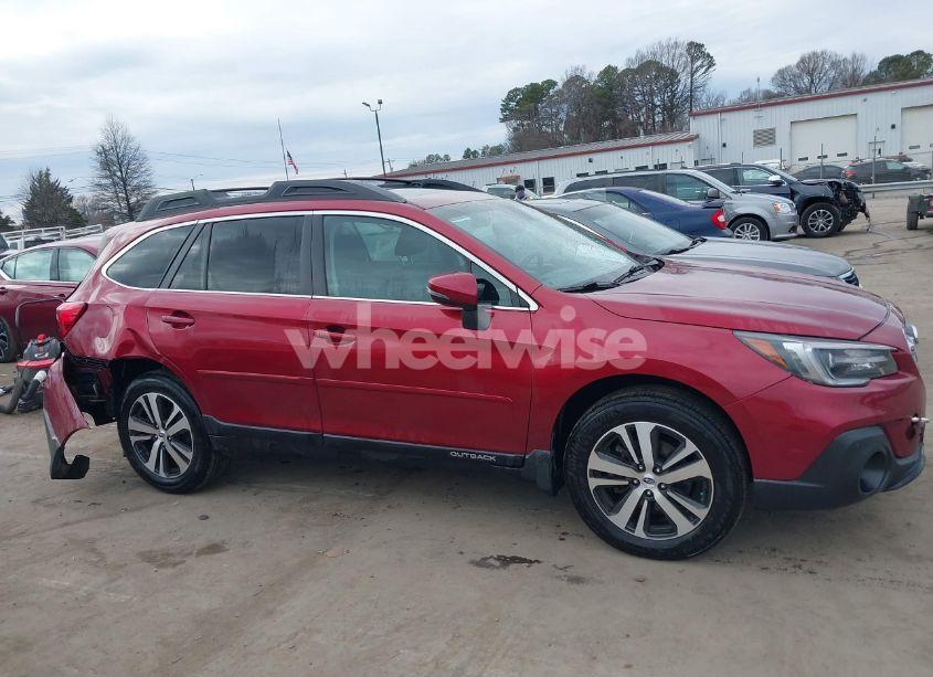 Photo 13 of 2018 Subaru Outback 3.6R LIMITED (VIN 4S4BSENC6J3386079)