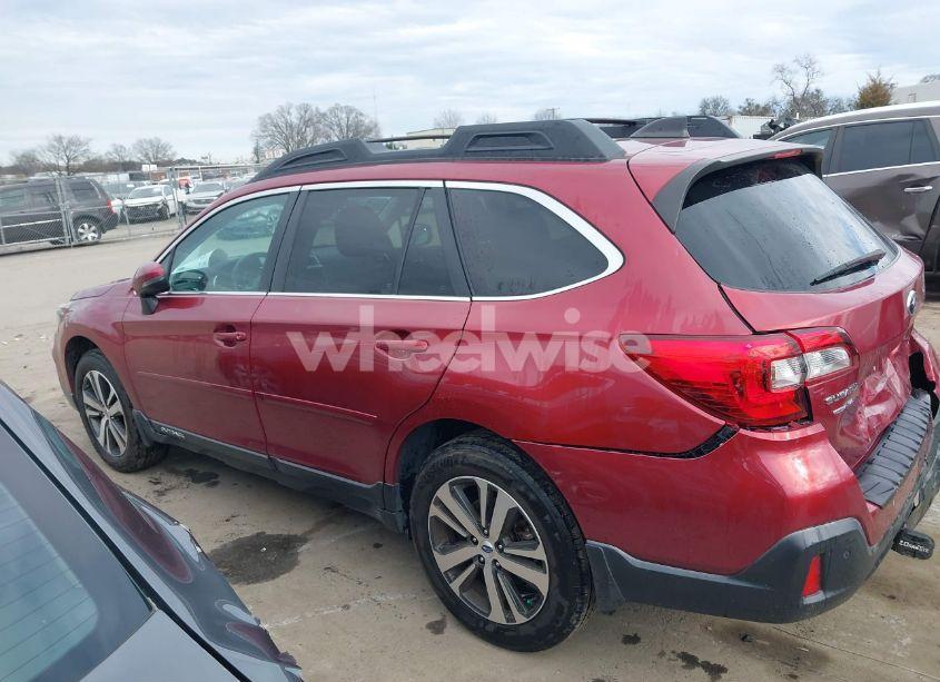 Photo 14 of 2018 Subaru Outback 3.6R LIMITED (VIN 4S4BSENC6J3386079)