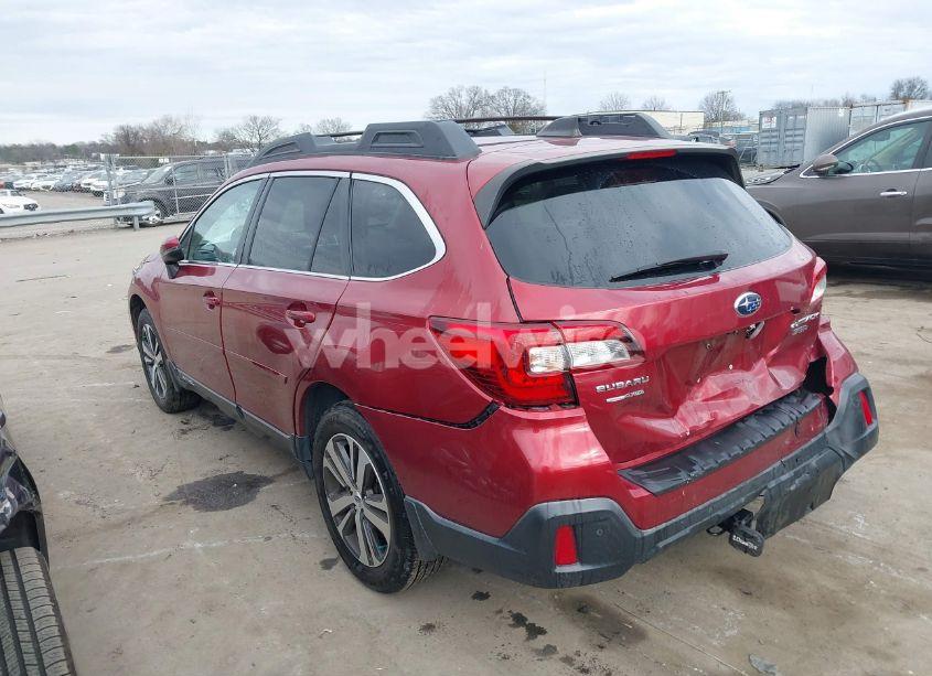 Photo 3 of 2018 Subaru Outback 3.6R LIMITED (VIN 4S4BSENC6J3386079)