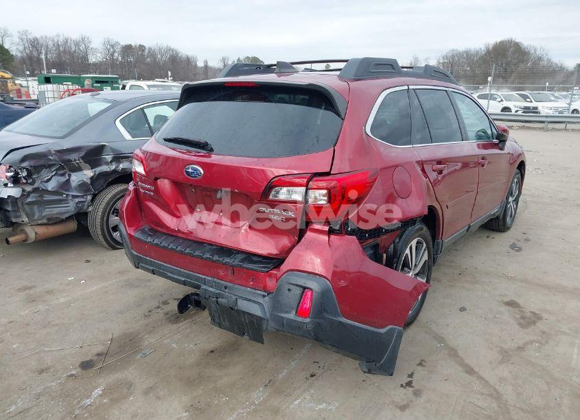 Photo 6 of 2018 Subaru Outback 3.6R LIMITED (VIN 4S4BSENC6J3386079)