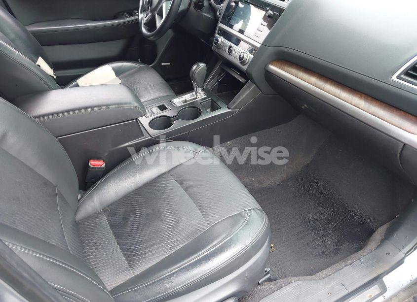 Photo 5 of 2015 Subaru Outback 3.6R LIMITED (VIN 4S4BSENC7F3357925)