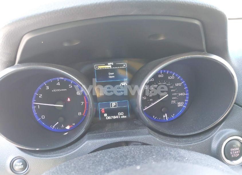 Photo 7 of 2018 Subaru Outback 3.6R LIMITED (VIN 4S4BSENC7J3371655)