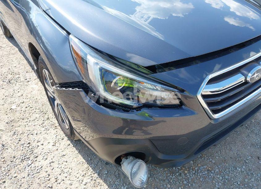 Photo 6 of 2019 Subaru Outback 3.6R LIMITED (VIN 4S4BSENC7K3224947)