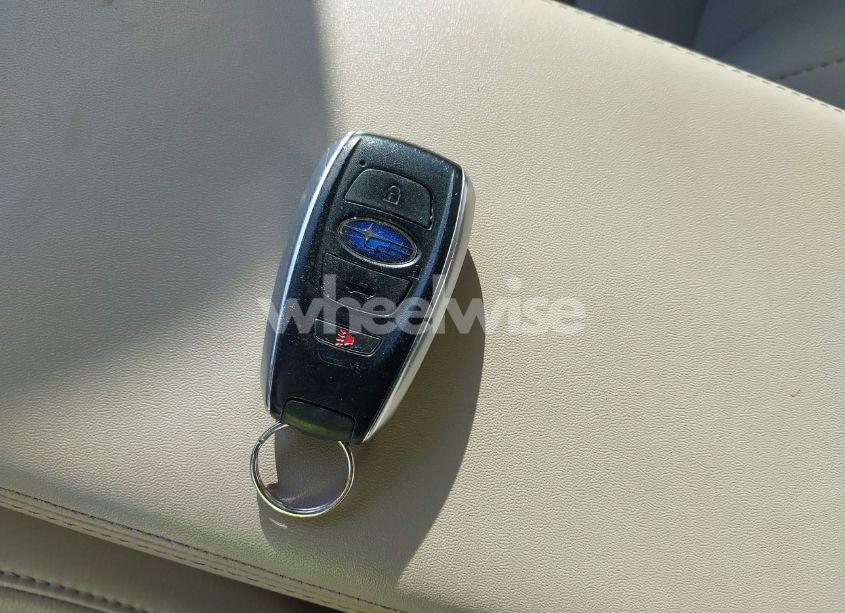 Photo 11 of 2016 Subaru Outback 3.6R LIMITED (VIN 4S4BSENC8G3297297)