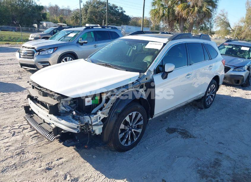Photo 2 of 2016 Subaru Outback 3.6R LIMITED (VIN 4S4BSENC8G3297297)