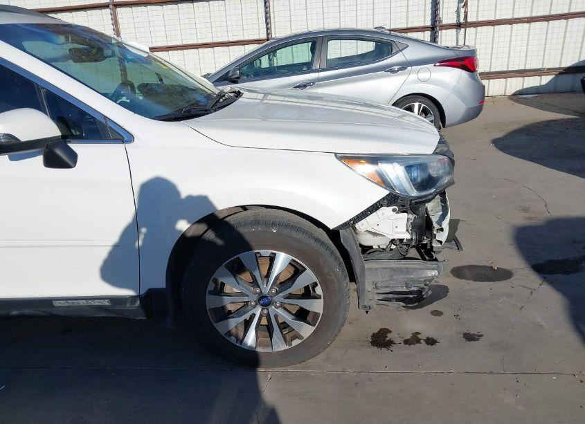 Photo 19 of 2017 Subaru Outback 3.6R LIMITED (VIN 4S4BSENC8H3382139)