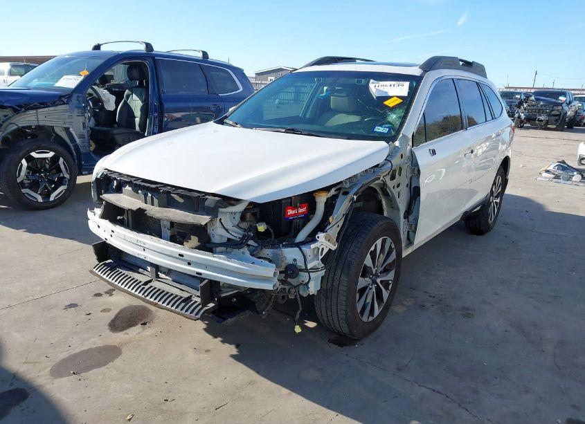 Photo 2 of 2017 Subaru Outback 3.6R LIMITED (VIN 4S4BSENC8H3382139)