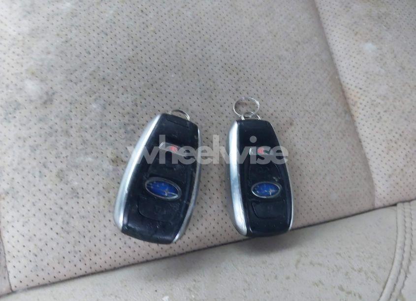 Photo 11 of 2018 Subaru Outback 3.6R LIMITED (VIN 4S4BSENC8J3330662)