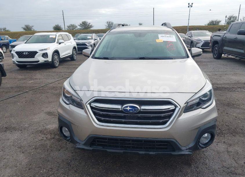Photo 12 of 2018 Subaru Outback 3.6R LIMITED (VIN 4S4BSENC8J3330662)