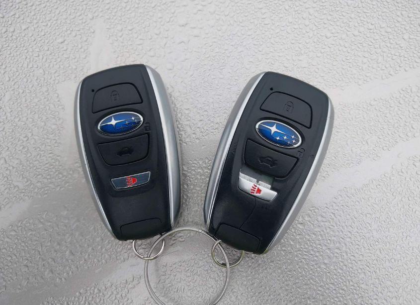 Photo 11 of 2017 Subaru Outback 3.6R LIMITED (VIN 4S4BSENC9H3309202)