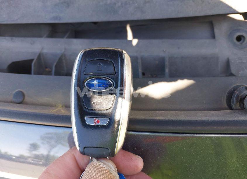 Photo 11 of 2017 Subaru Outback 3.6R LIMITED (VIN 4S4BSENC9H3336237)