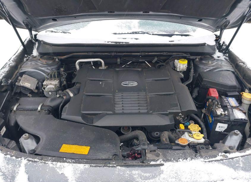 Photo 10 of 2018 Subaru Outback 3.6R LIMITED (VIN 4S4BSENC9J3324630)