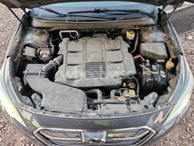 Photo 9 of 2019 SUBARU OUTBACK 3.6R LIMITED (VIN 4S4BSENC9K3331224)