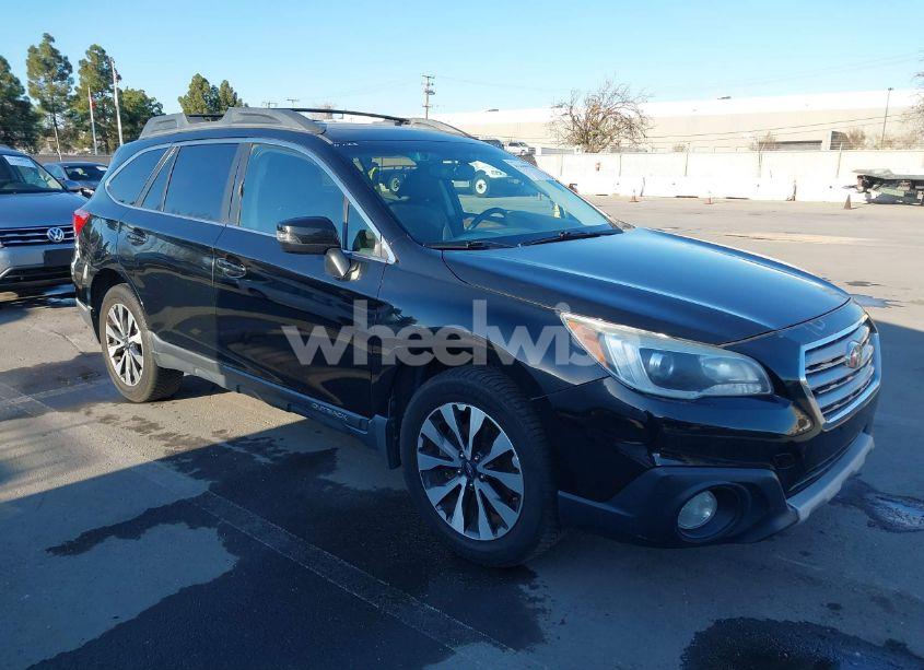 2015 Subaru Outback 3.6R LIMITED (VIN 4S4BSENCXF3336101) main photo