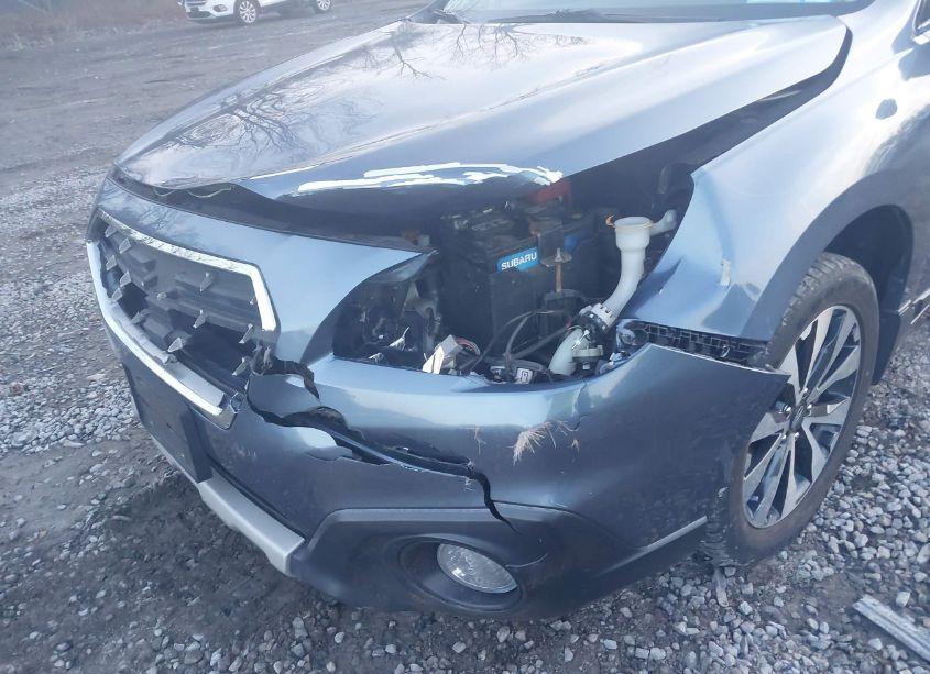 Photo 18 of 2017 Subaru Outback 3.6R LIMITED (VIN 4S4BSENCXH3357355)