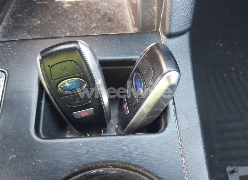 Photo 11 of 2018 Subaru Outback 3.6R LIMITED (VIN 4S4BSENCXJ3211575)