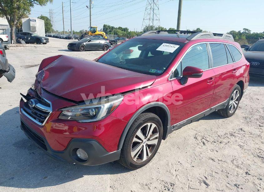 Photo 2 of 2018 Subaru Outback 3.6R LIMITED (VIN 4S4BSENCXJ3211575)