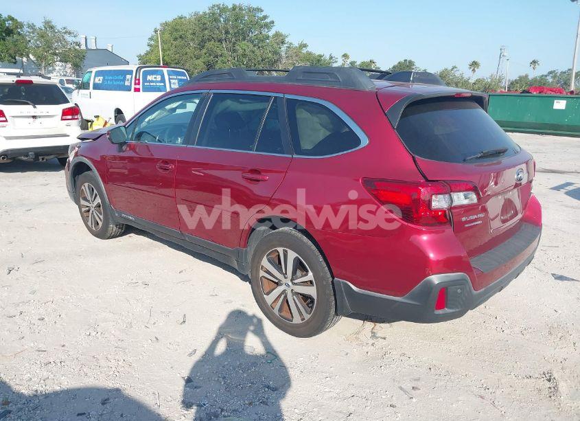 Photo 3 of 2018 Subaru Outback 3.6R LIMITED (VIN 4S4BSENCXJ3211575)