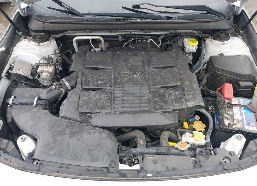 Photo 10 of 2018 Subaru Outback 3.6R LIMITED (VIN 4S4BSENCXJ3351982)