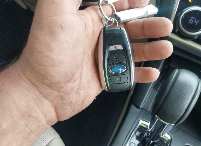 Photo 11 of 2018 Subaru Outback 3.6R LIMITED (VIN 4S4BSENCXJ3351982)