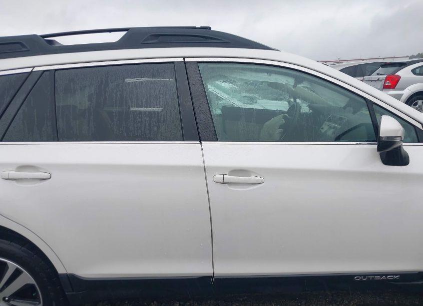 Photo 13 of 2018 Subaru Outback 3.6R LIMITED (VIN 4S4BSENCXJ3351982)