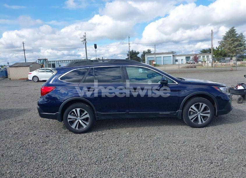 Photo 13 of 2018 Subaru Outback 3.6R LIMITED (VIN 4S4BSENCXJ3367812)