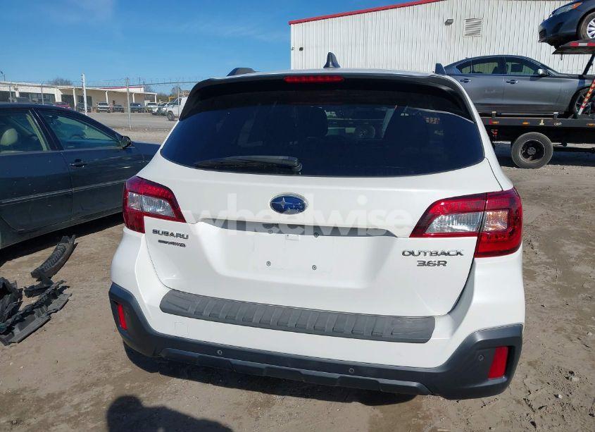 Photo 17 of 2019 Subaru Outback 3.6R TOURING (VIN 4S4BSETC0K3269845)