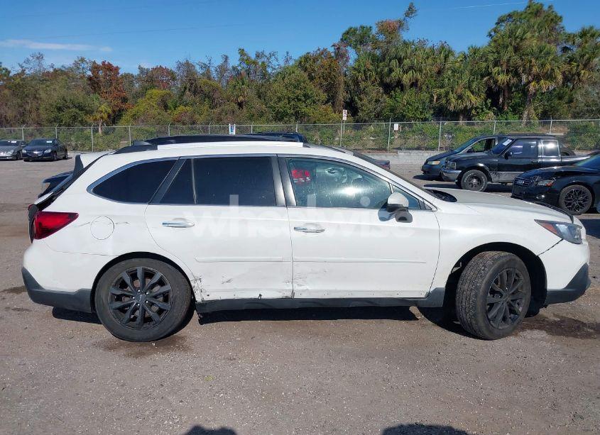 Photo 13 of 2019 Subaru Outback 3.6R TOURING (VIN 4S4BSETC2K3320794)