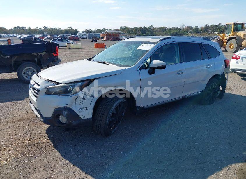 Photo 2 of 2019 Subaru Outback 3.6R TOURING (VIN 4S4BSETC2K3320794)
