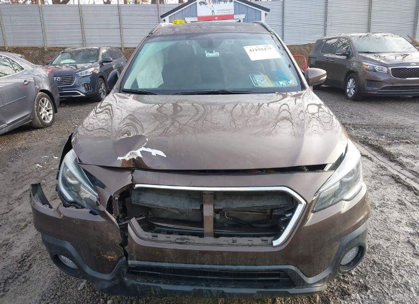 Photo 12 of 2019 Subaru Outback 3.6R TOURING (VIN 4S4BSETC3K3252151)