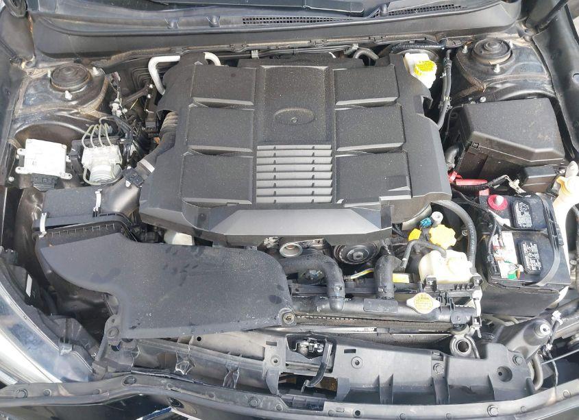 Photo 10 of 2018 Subaru Outback 3.6R TOURING (VIN 4S4BSETC6J3238601)