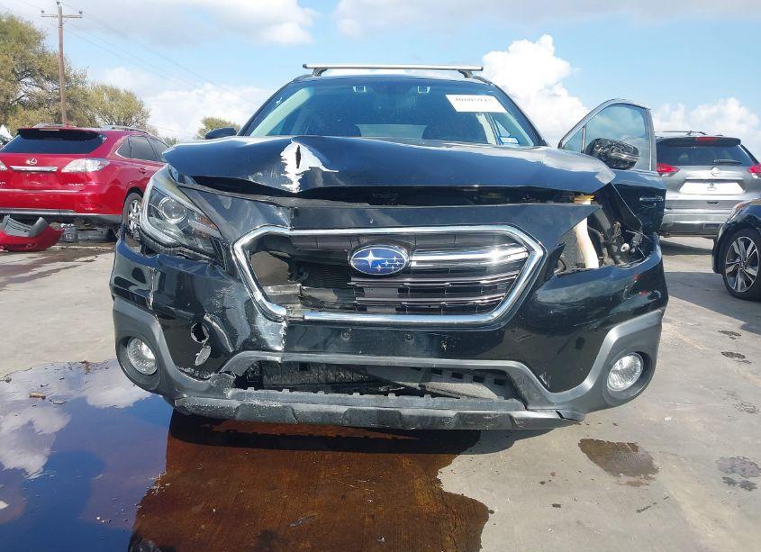 Photo 6 of 2018 Subaru Outback 3.6R TOURING (VIN 4S4BSETC6J3238601)