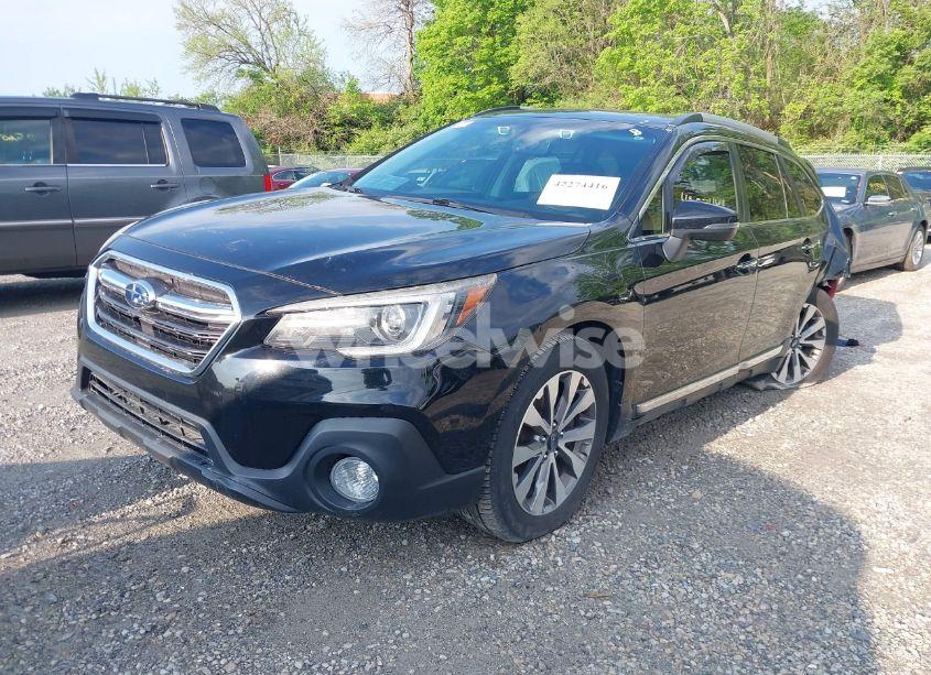 Photo 2 of 2019 Subaru Outback 3.6R TOURING (VIN 4S4BSETC6K3209553)