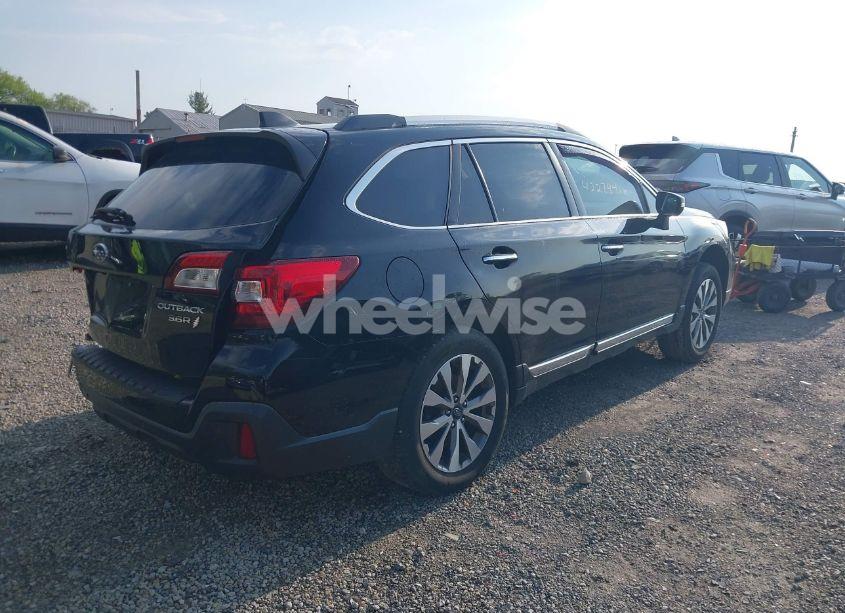 Photo 4 of 2019 Subaru Outback 3.6R TOURING (VIN 4S4BSETC6K3209553)