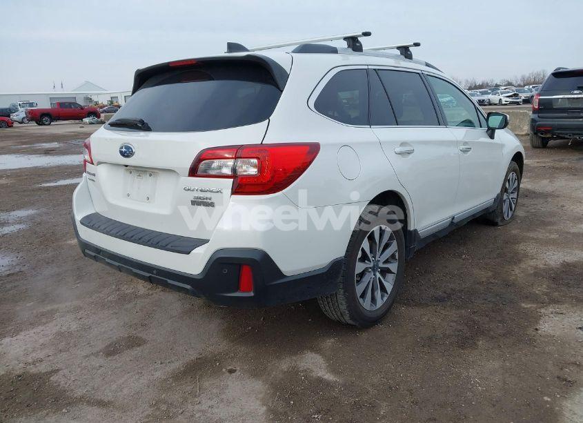 Photo 4 of 2019 Subaru Outback 3.6R TOURING (VIN 4S4BSETC7K3348901)