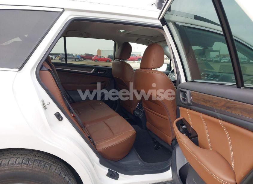 Photo 8 of 2019 Subaru Outback 3.6R TOURING (VIN 4S4BSETC7K3348901)