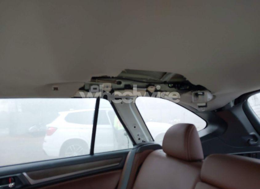 Photo 17 of 2018 Subaru Outback 3.6R TOURING (VIN 4S4BSETCXJ3209828)