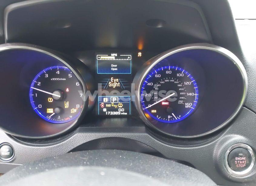 Photo 7 of 2018 Subaru Outback 3.6R TOURING (VIN 4S4BSETCXJ3209828)