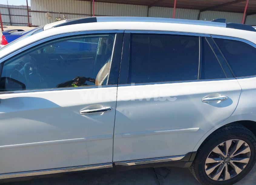 Photo 14 of 2018 Subaru Outback 3.6R TOURING (VIN 4S4BSETCXJ3231151)